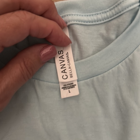 New pug mom t-shirt - Picture 2 of 2